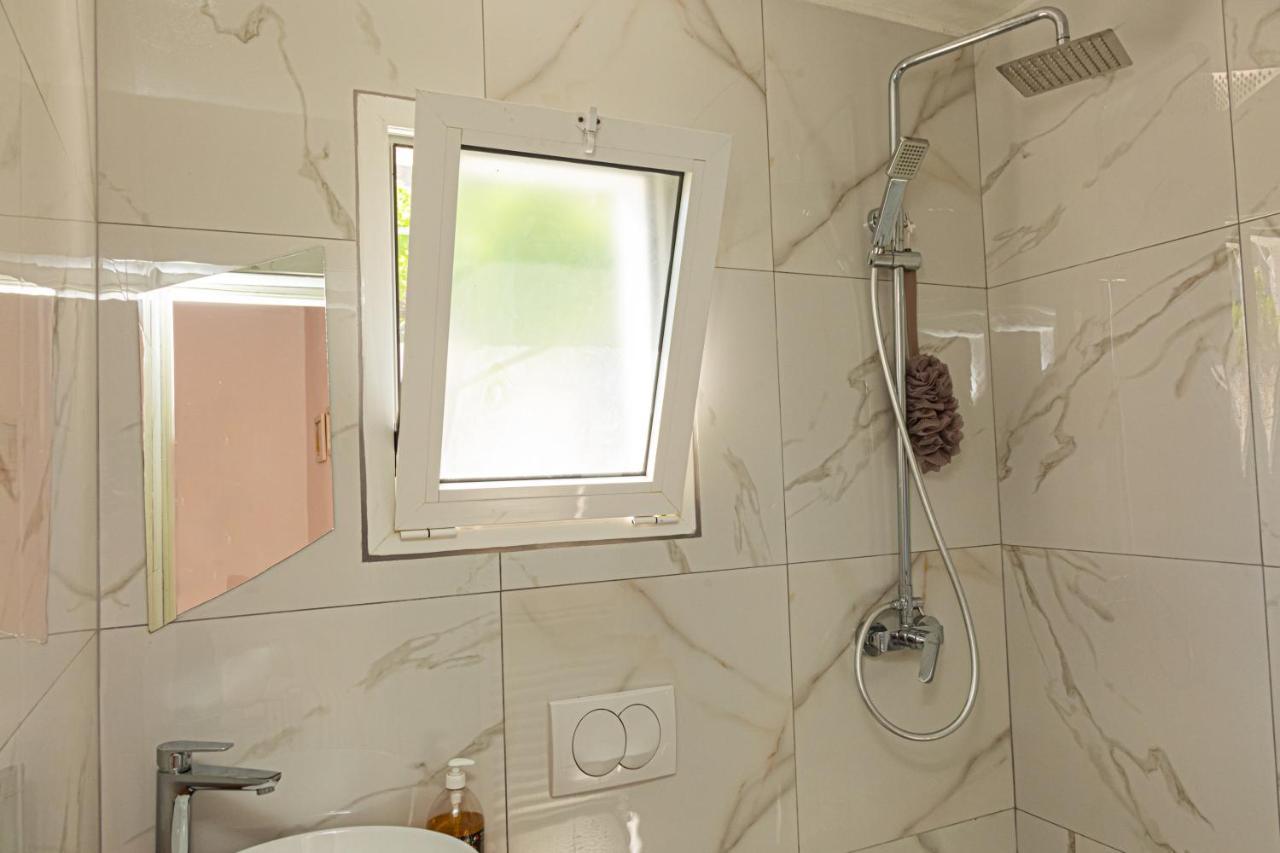 Alonia Apartment Himare Exterior photo